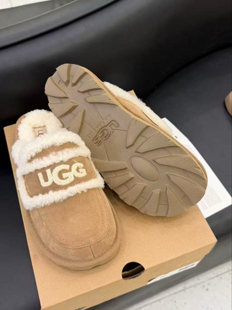 UGG スリッパ 平底 ムートン ファー スエード ベージュ レディース 37