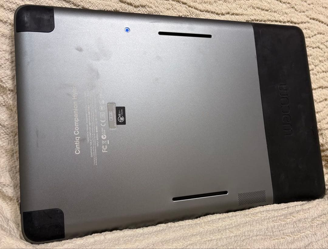 液タブ　WACOM Cintiq Companion Hybrid 13.3型