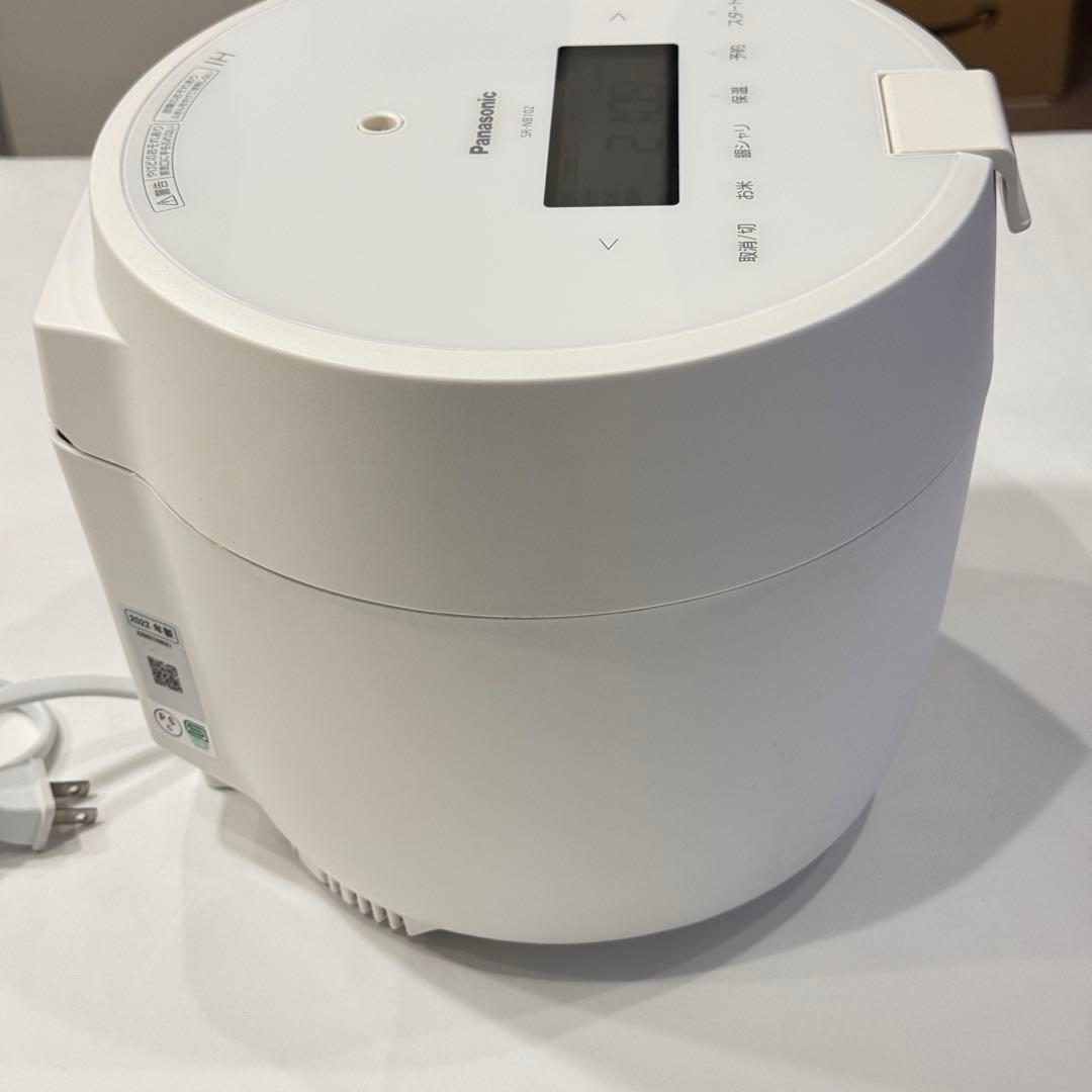 【美品】パナソニック炊飯器5合圧力IH SR-NB102-W ダイヤモンド竈釜