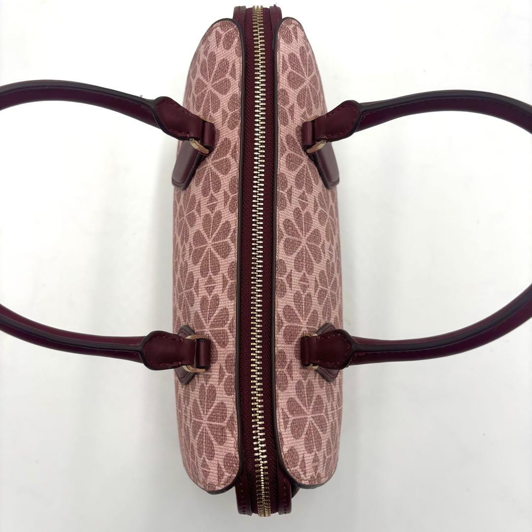 ま*ゆ様 最終価格✨美品✨Kate Spade 花柄 pvc レザー ジャガード