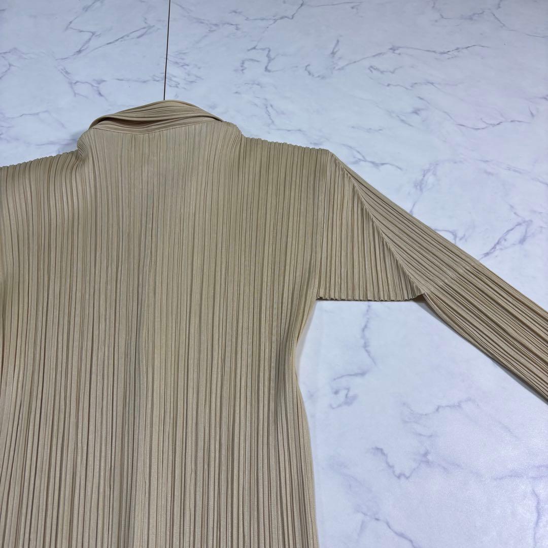 プリーツプリーズ イッセイミヤケ 長袖シャツ ベージュ サイズ4