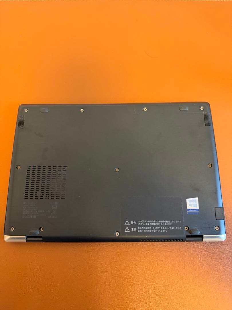 東芝 dynabook G83/dn i5-8250u 8-256 02