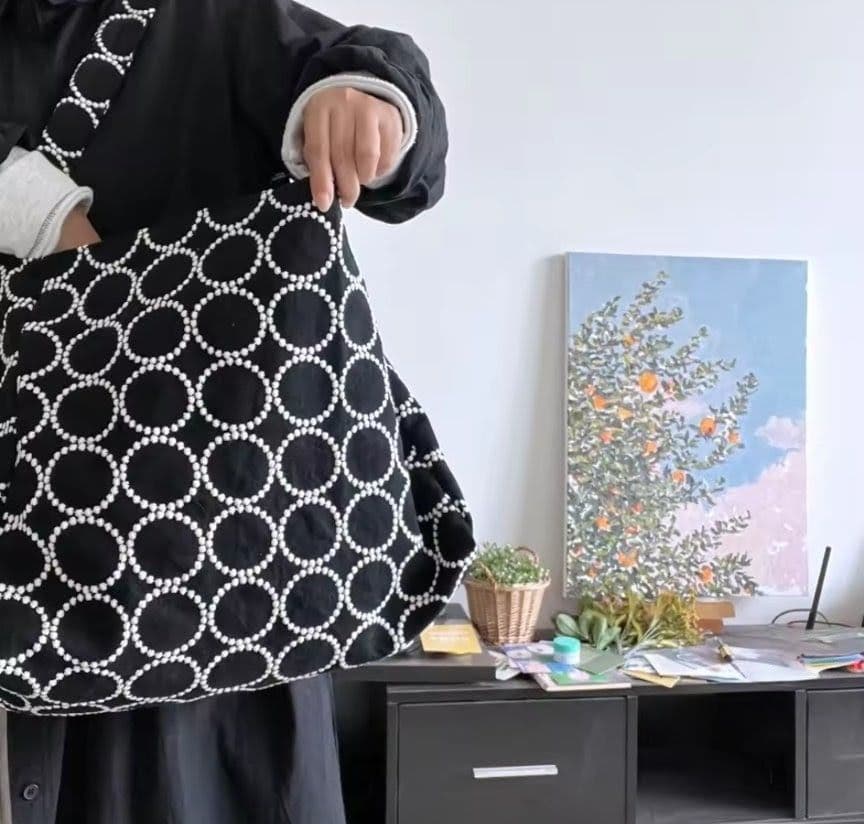 ハンドメイド　タンバリン　ショルダー　バッグ　ミナペルホネン