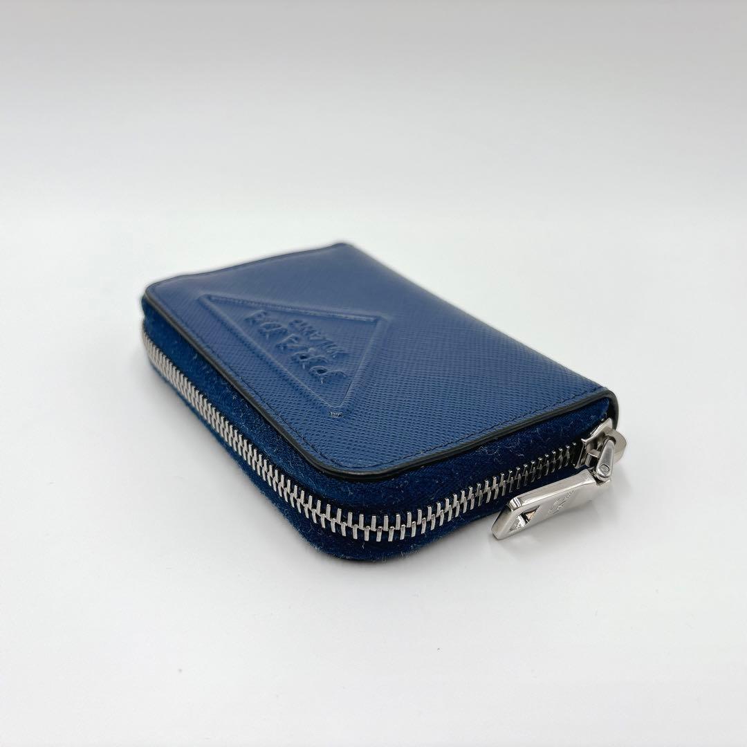 現行 美品 ＊ PRADA サフィアーノ 型押し 三角ロゴ ケース