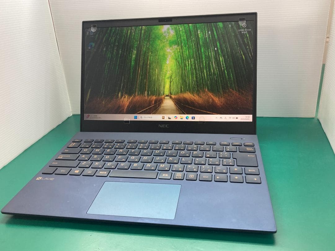 y*⸍様 NEC LAVIE Pro Mobile 11世代i5/Office2