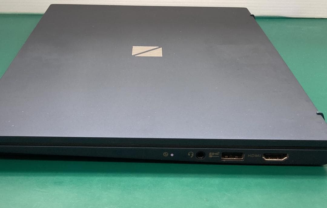 y*⸍様 NEC LAVIE Pro Mobile 11世代i5/Office2