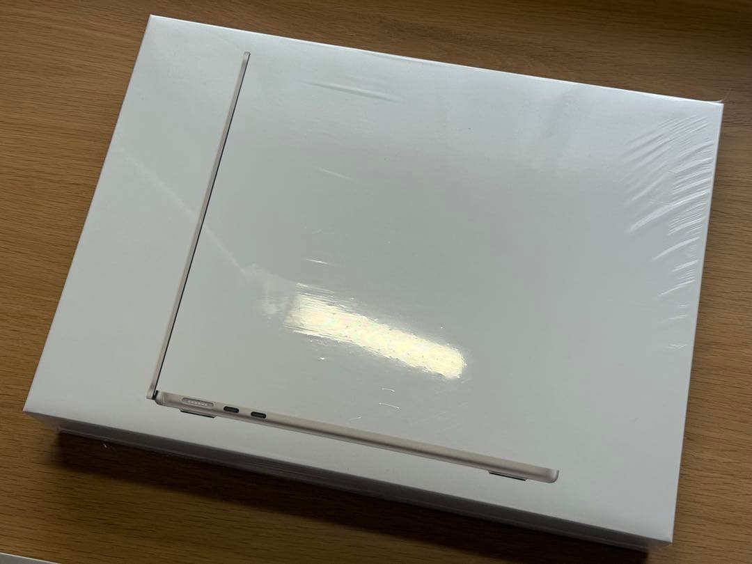 MacBook Air M2 13インチ スターライト充電器付き