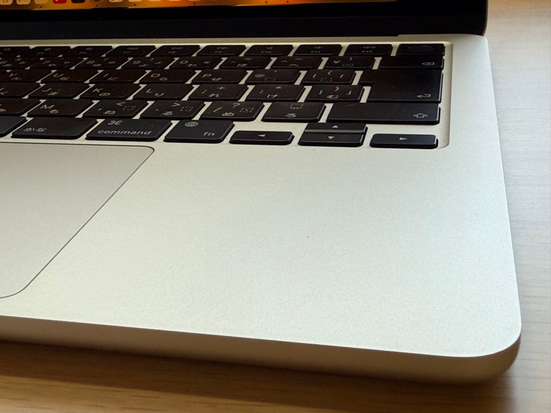 MacBook Air M2 13インチ スターライト充電器付き