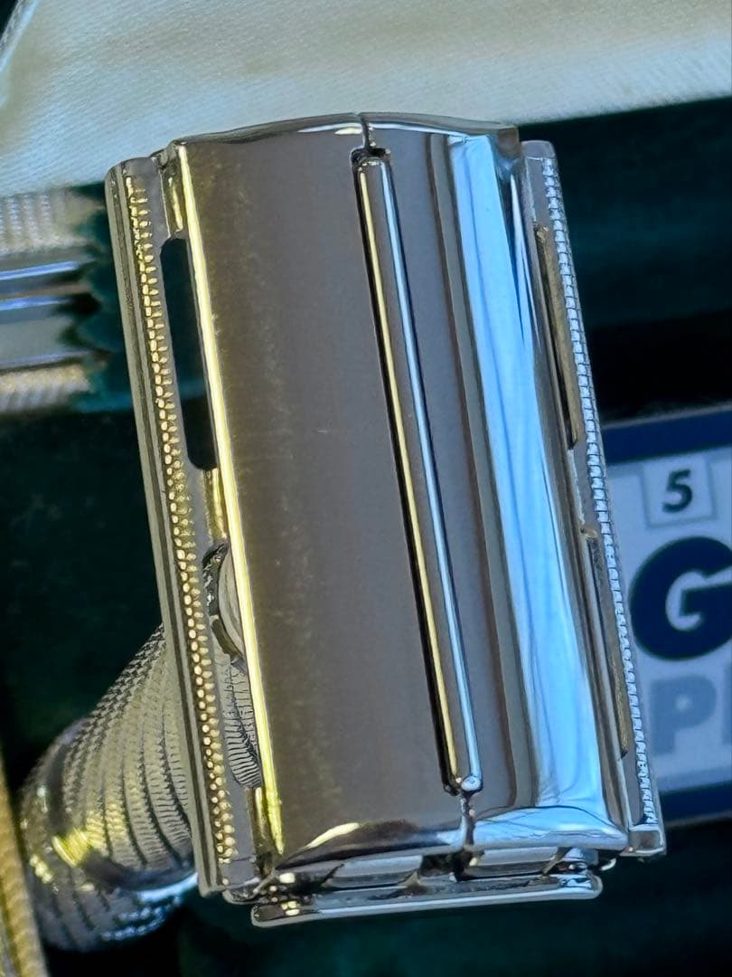 Gillette aristocrat オールドジレット 両刃カミソリ