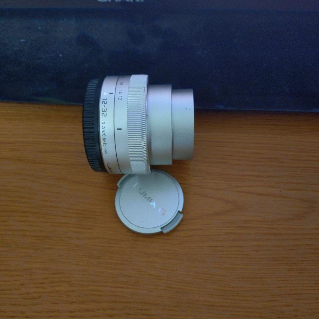 LUMIX G VARIO　12-32mm. [H-FS12032] シルバー