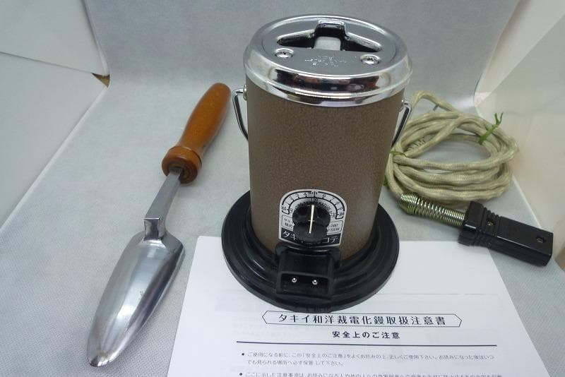 未使用展示品　 タキイ和裁電化鏝 １丁立　和裁こて　和裁コテ　鏝１本付