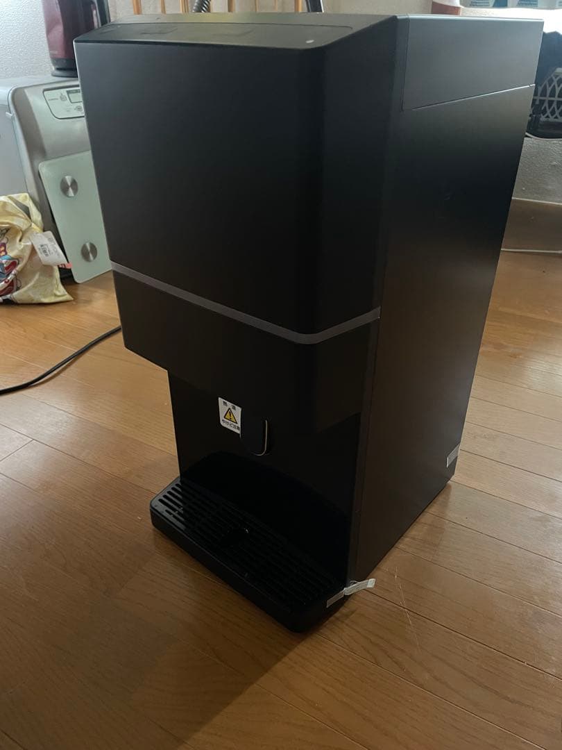 ウォーターサーバーwfd-400S 中古美品2022年製品