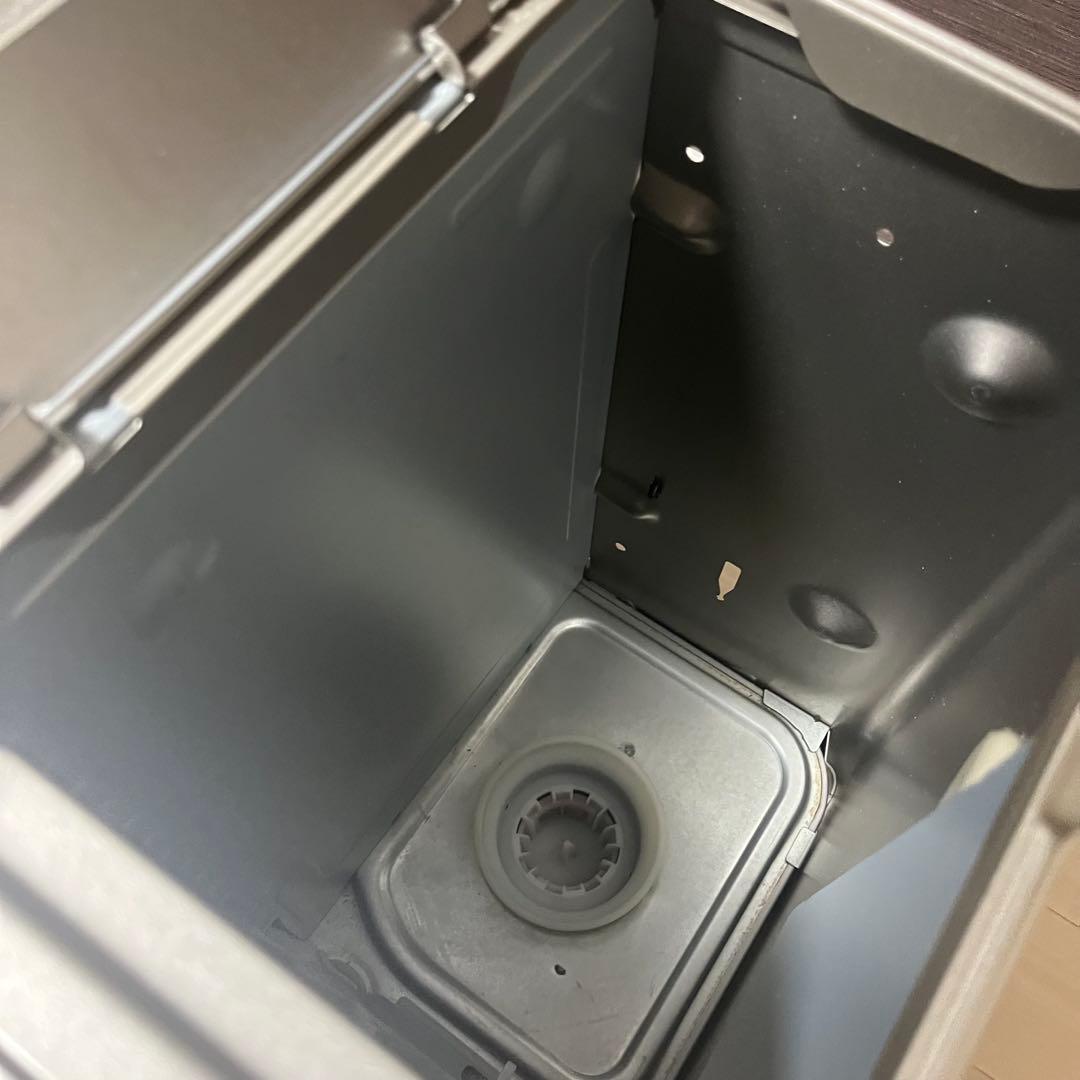 美品　ダイニチ DAINICHI 石油ファンヒーター 12畳、コンクリート17畳