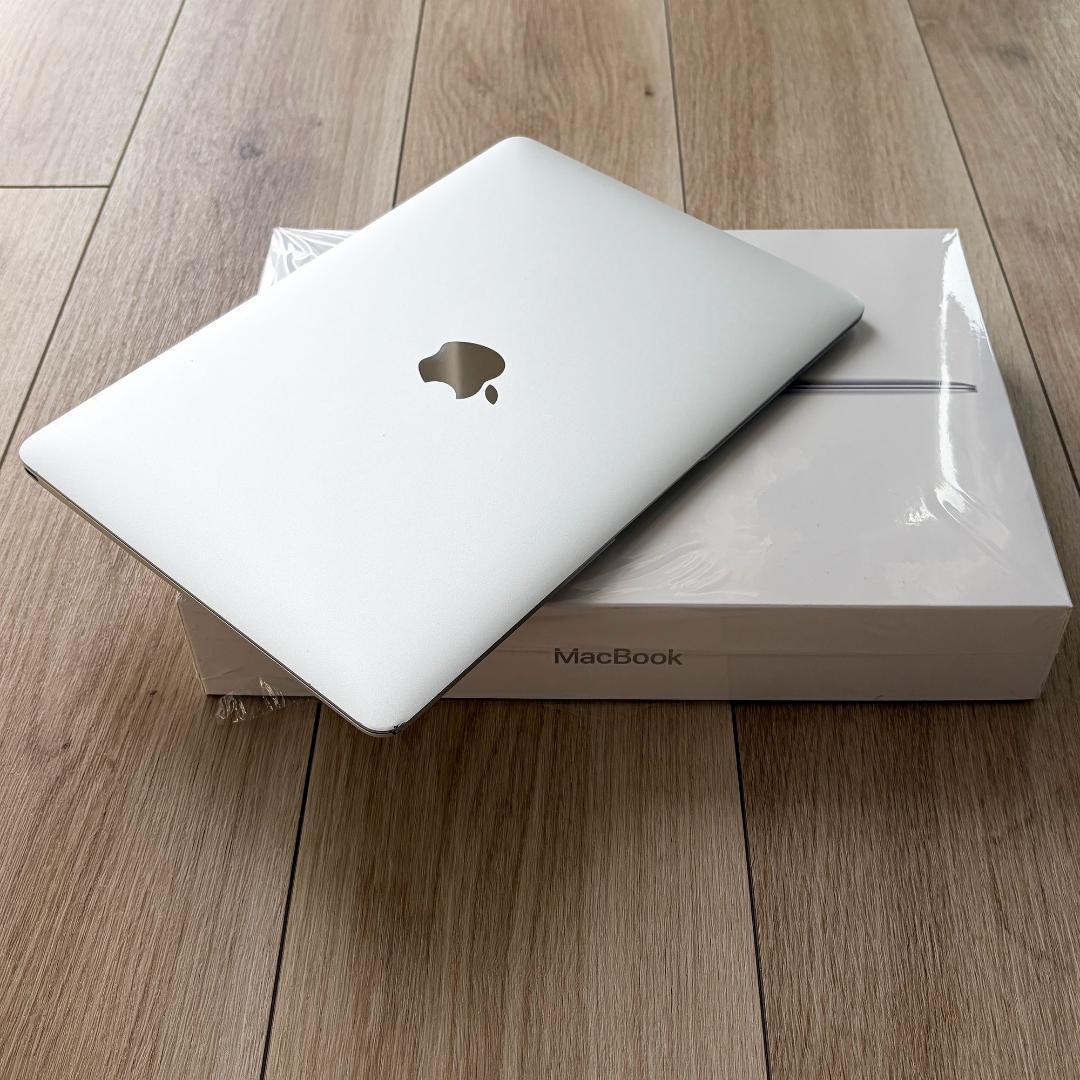 MacBook12 2017 8GB/256GB シルバー