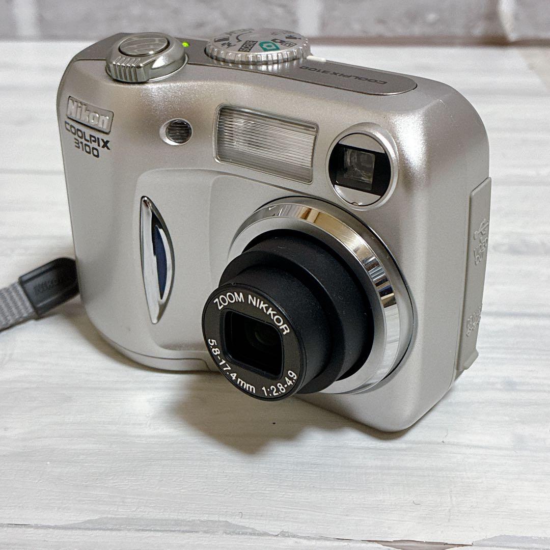 美品　Nikon COOLPIX 3100 デジカメ 箱付き