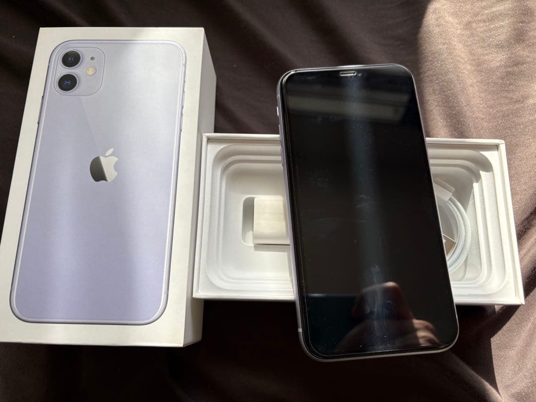 Apple iPhone 11 パープル 本体 充電器付き