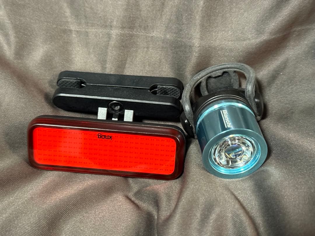 Bianchi OLTRE XR3 Di2 11速　機械式ブレーキ