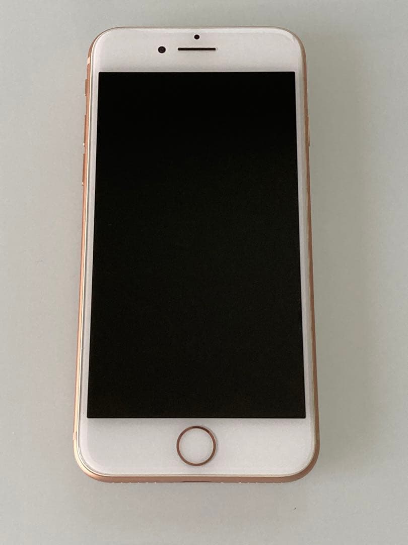 iPhone8　64GB　ゴールド美品