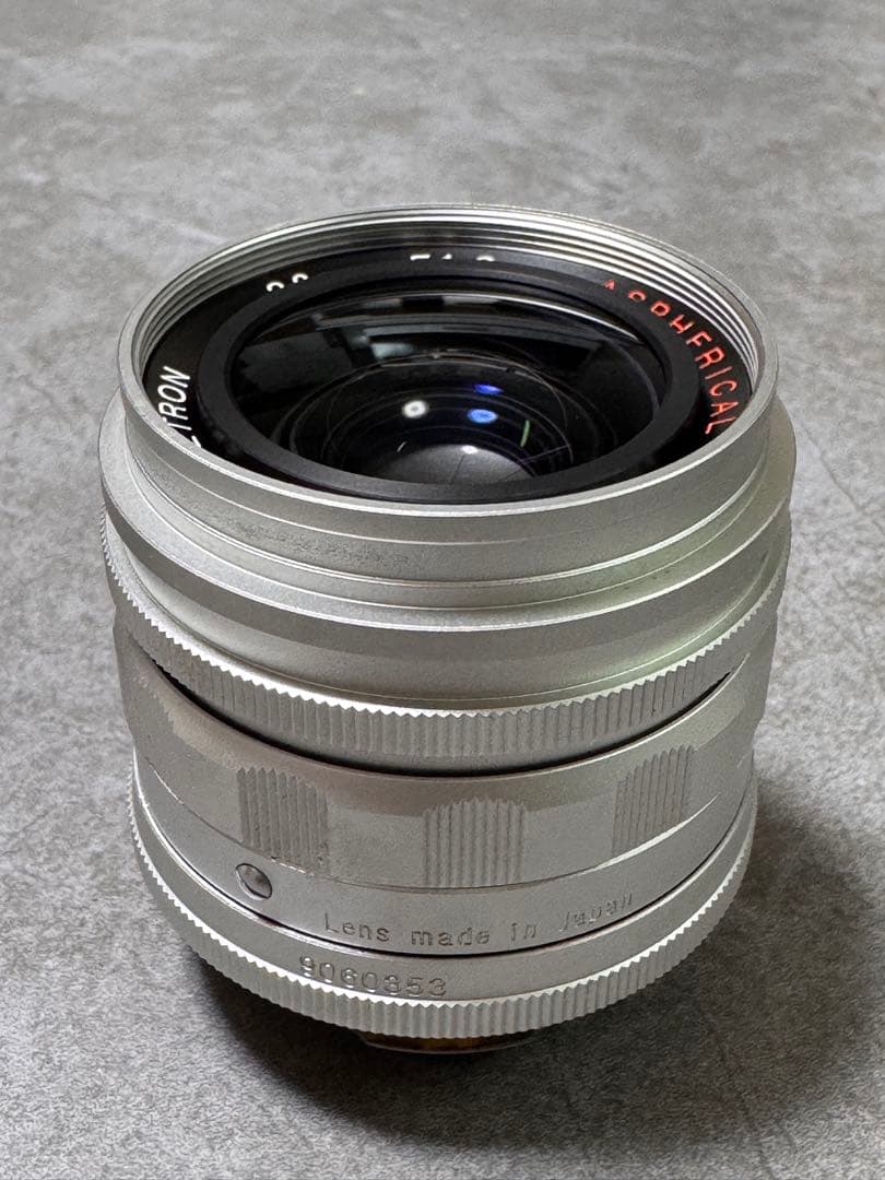 Voigtländer ULTRON 28mm f/1.9 Aspherical