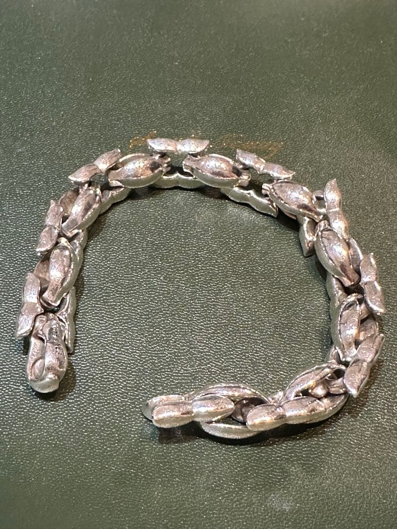 ロンワンズ、ディープタッチブレスレット