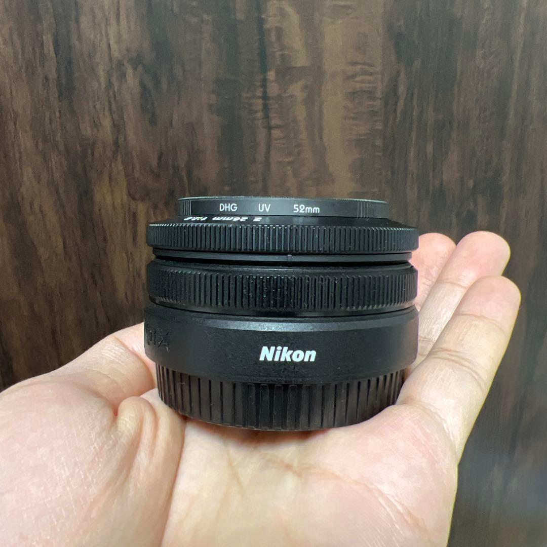 NIKKOR Z 26mm f/2.8 ＋レンズフィルター付き