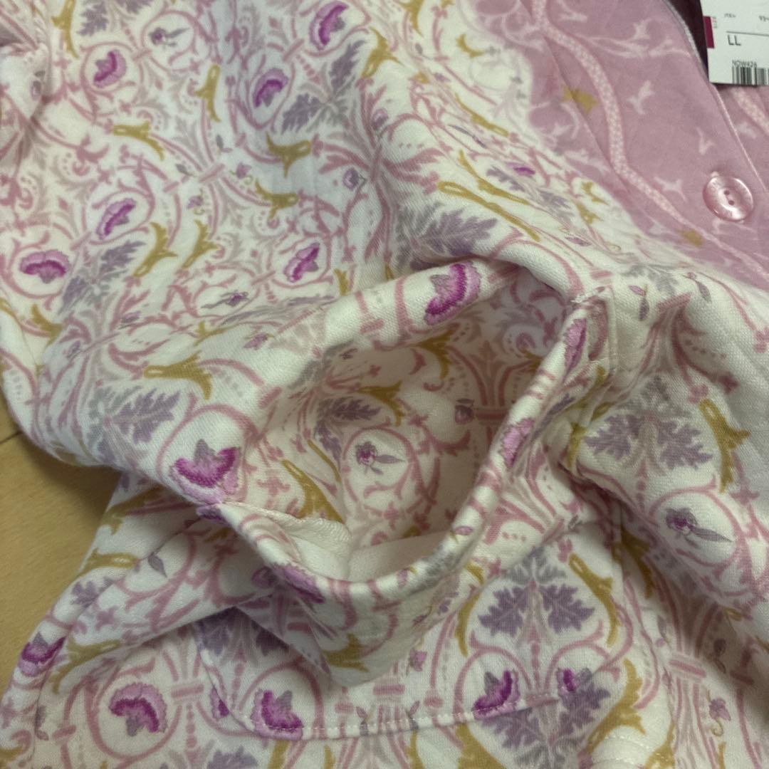 ミントン♪新品 長袖パジャマ ＬＬサイズ ワコール　あったか素材　キルトニット