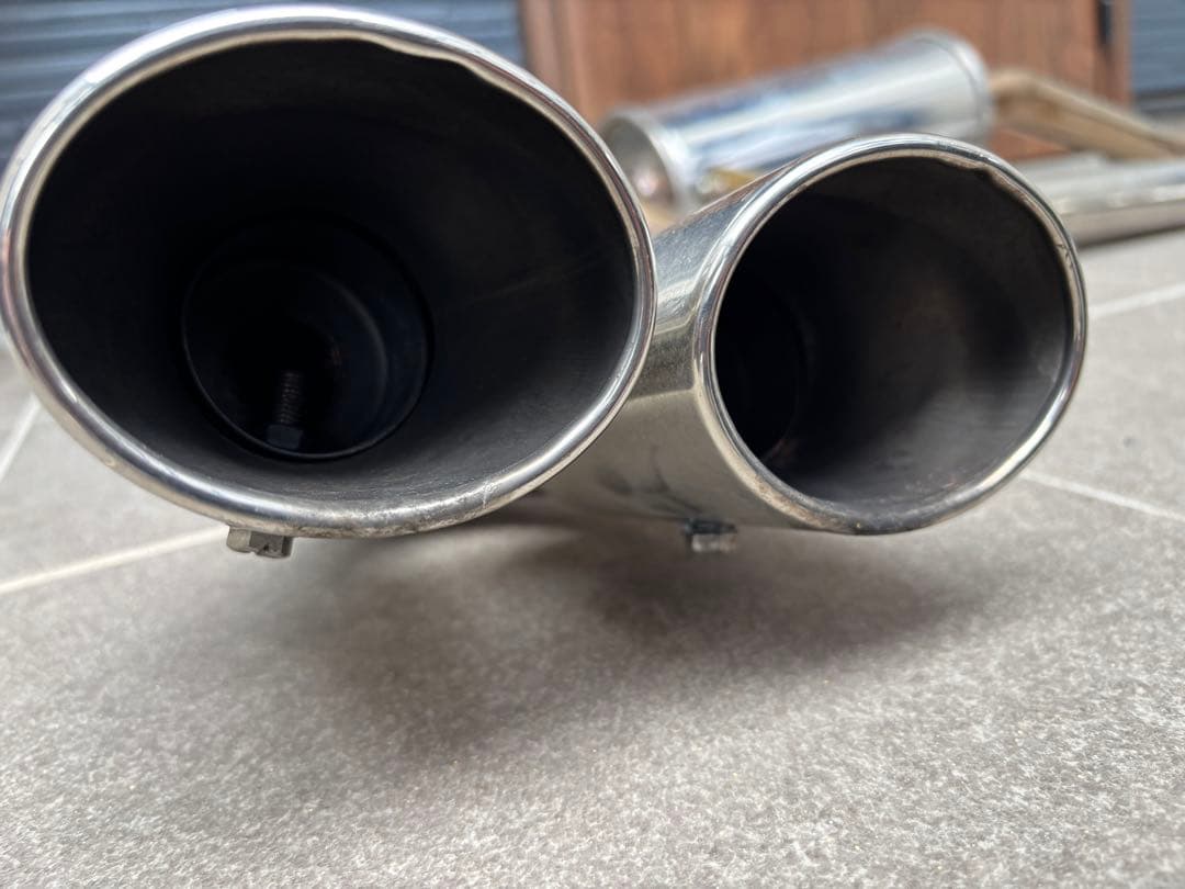 エブリイワゴン 4本出しマフラー da17w