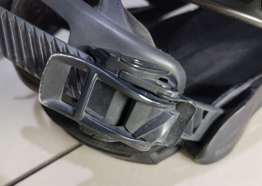 BURTON　マラビータ メンズ用スノーボードビンディング Sサイズ