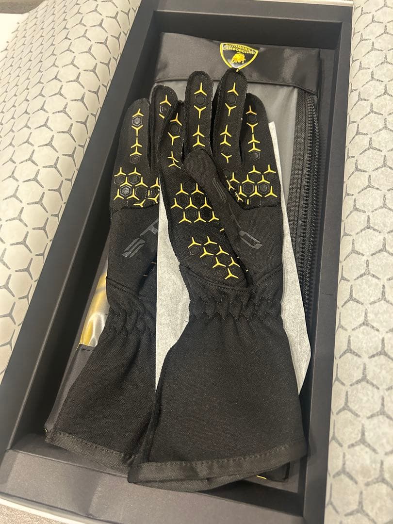 新品 Lamborghini ウラカン STO購入者用グローブ