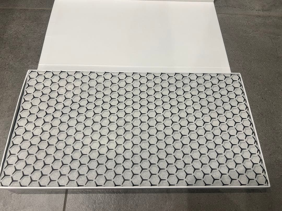 新品 Lamborghini ウラカン STO購入者用グローブ