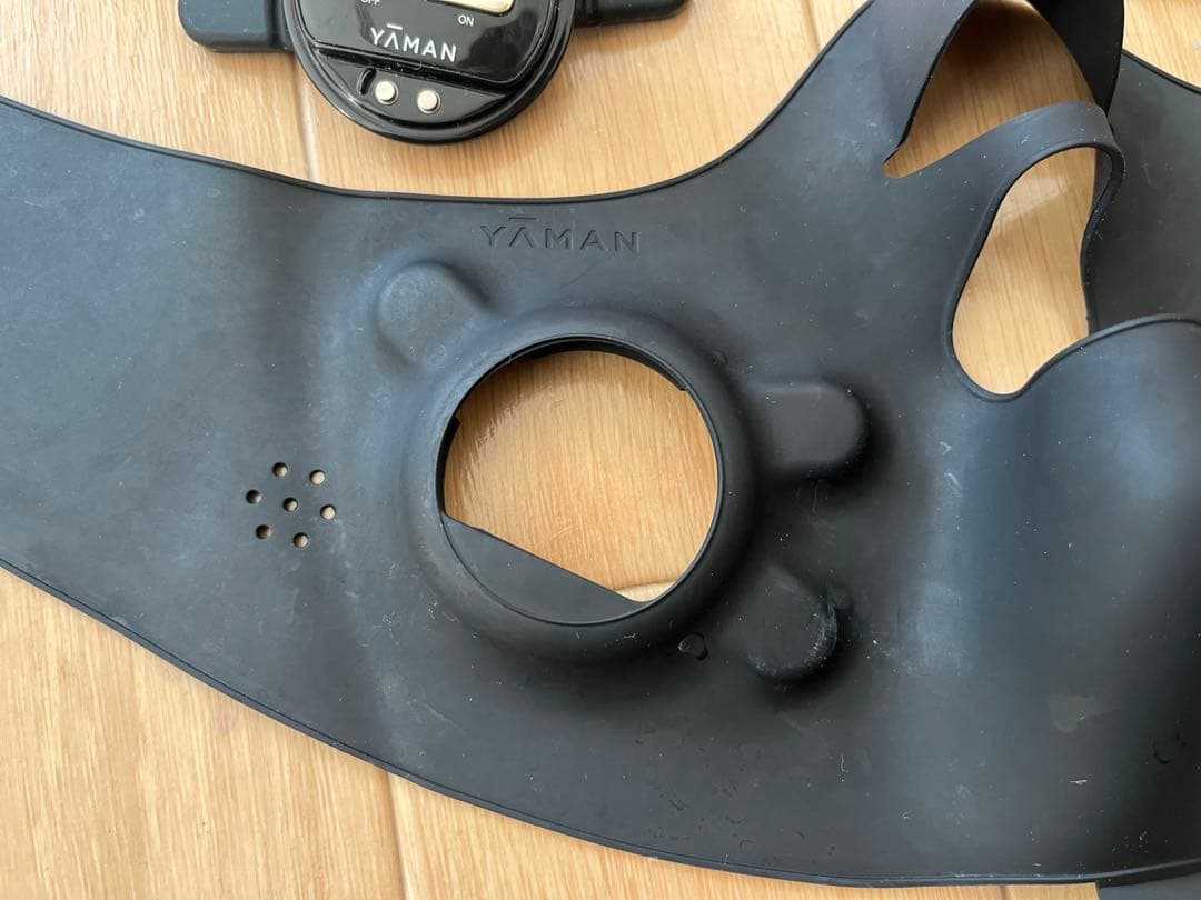 YA-MAN ヤーマン メディリフト プラス EMS美顔器 EPM-18BB