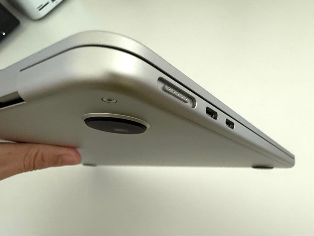 Apple MacBookAir M3 13インチ 16GB 512G シルバー