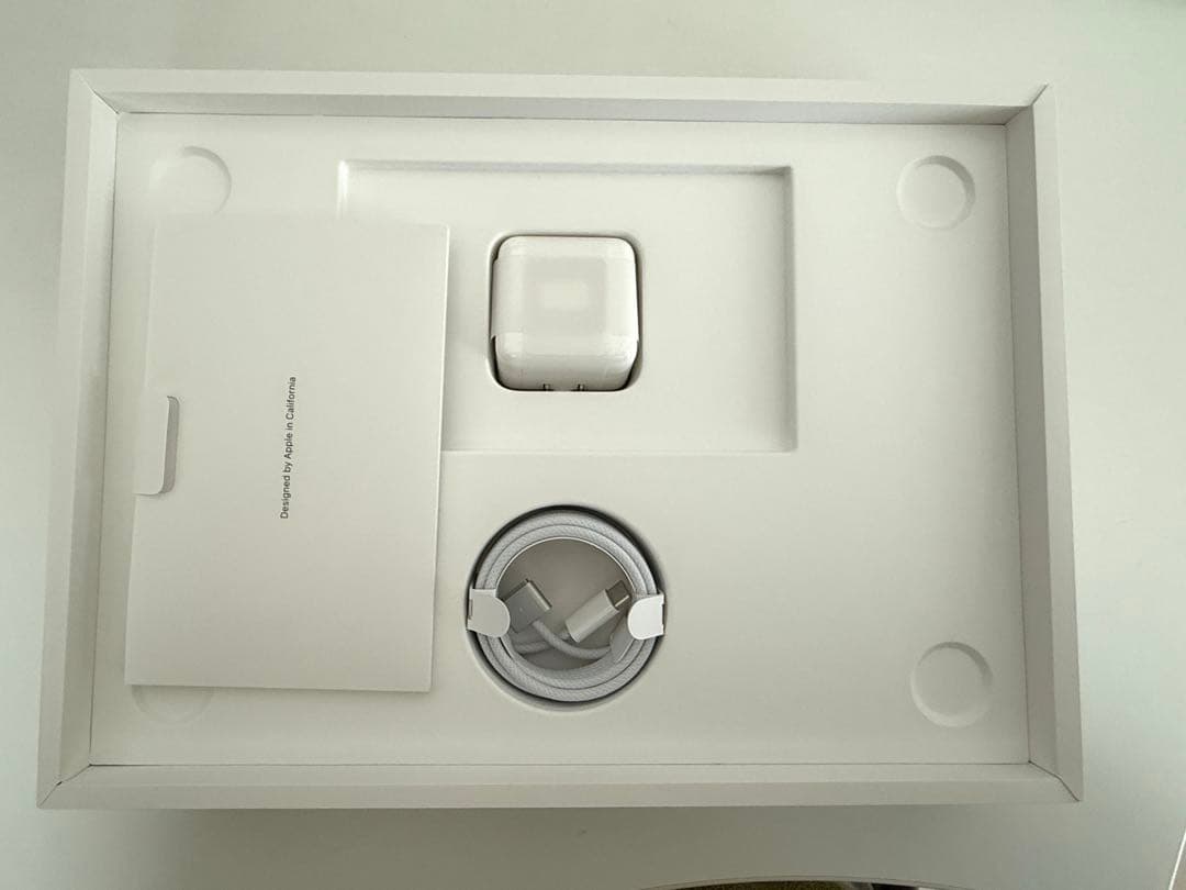 Apple MacBookAir M3 13インチ 16GB 512G シルバー