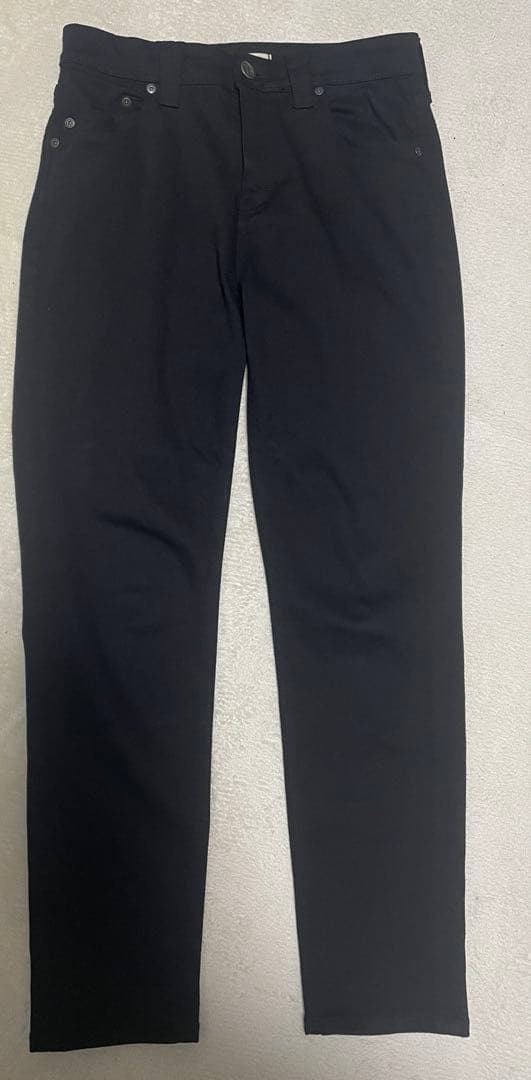 【美品】ヤヌーク　スリムテーパード\"RUTH\" ブラック　26