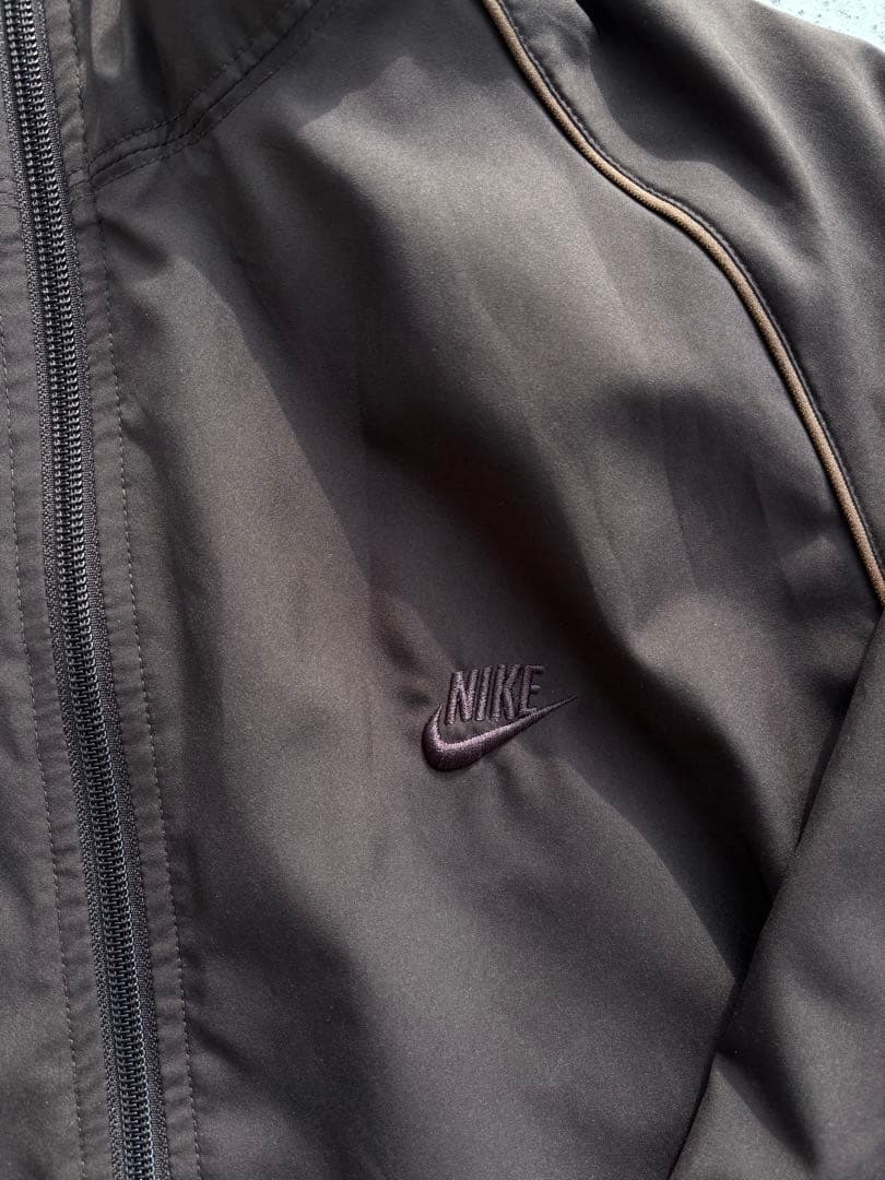 Nike Track Jacket Set-Up – Brown