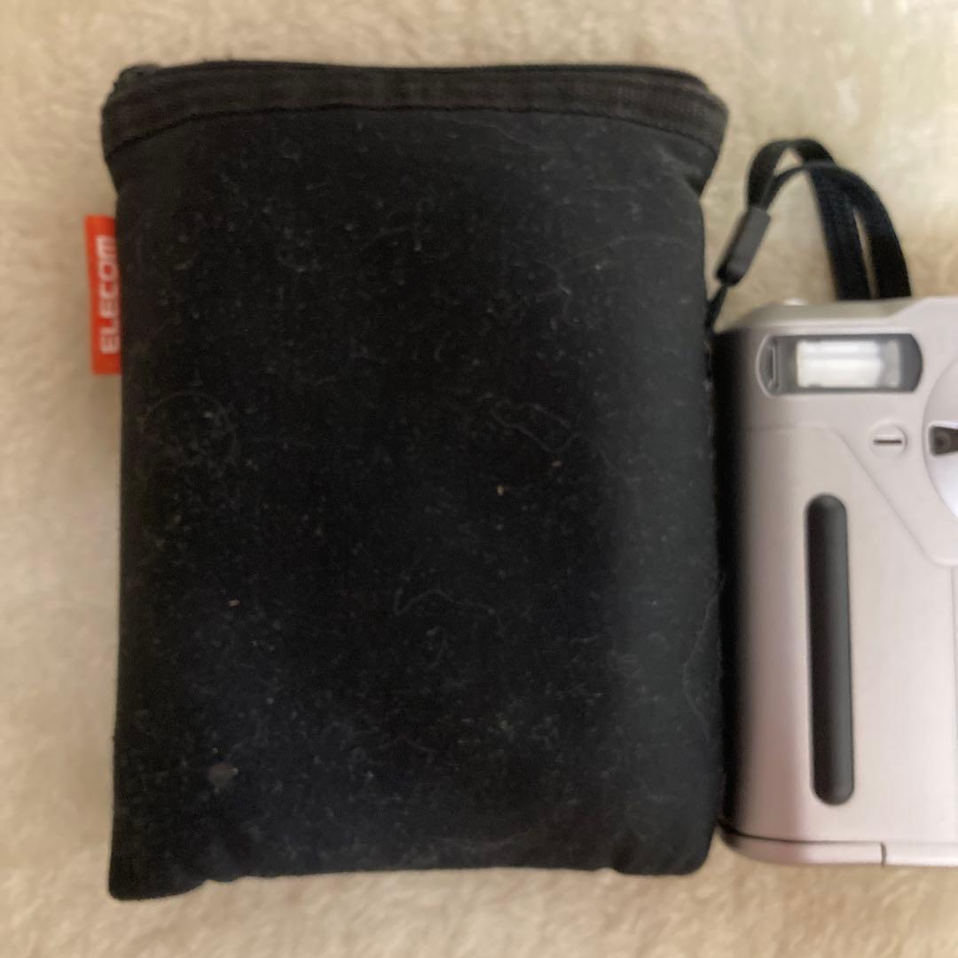 FUJIFILM FinePix 700 コンパクトデジタルカメラ