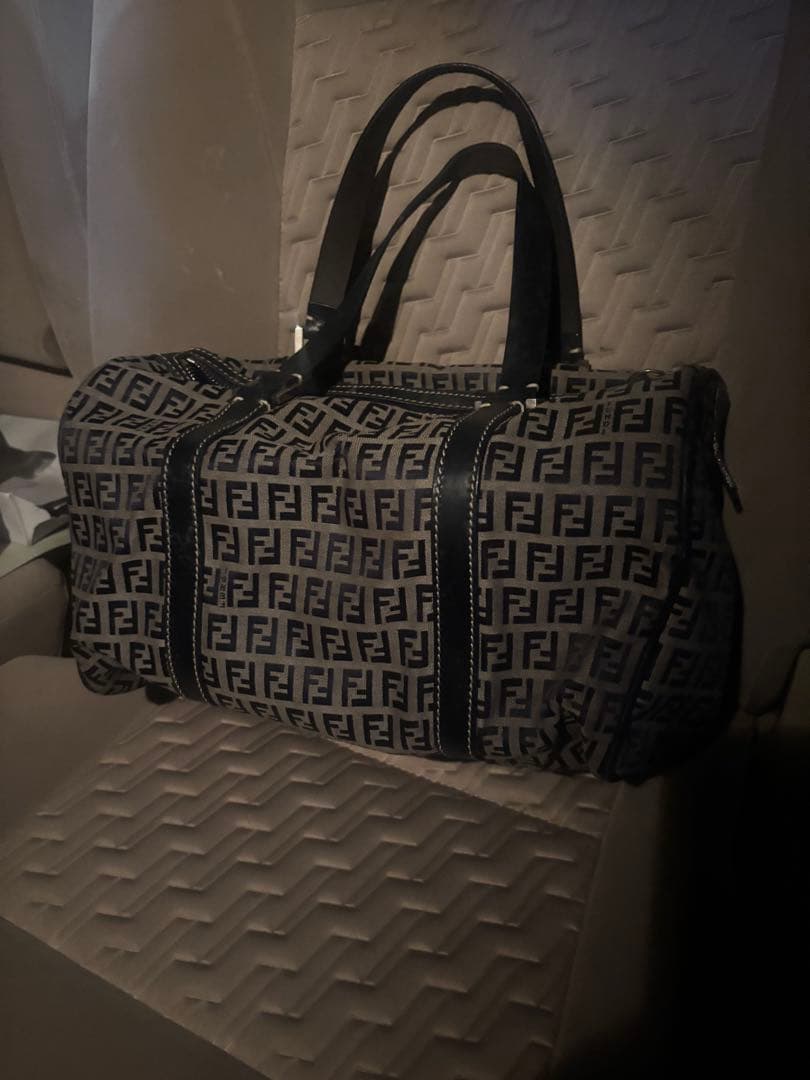 Fendi ボストンバッグ グレー/ブラック