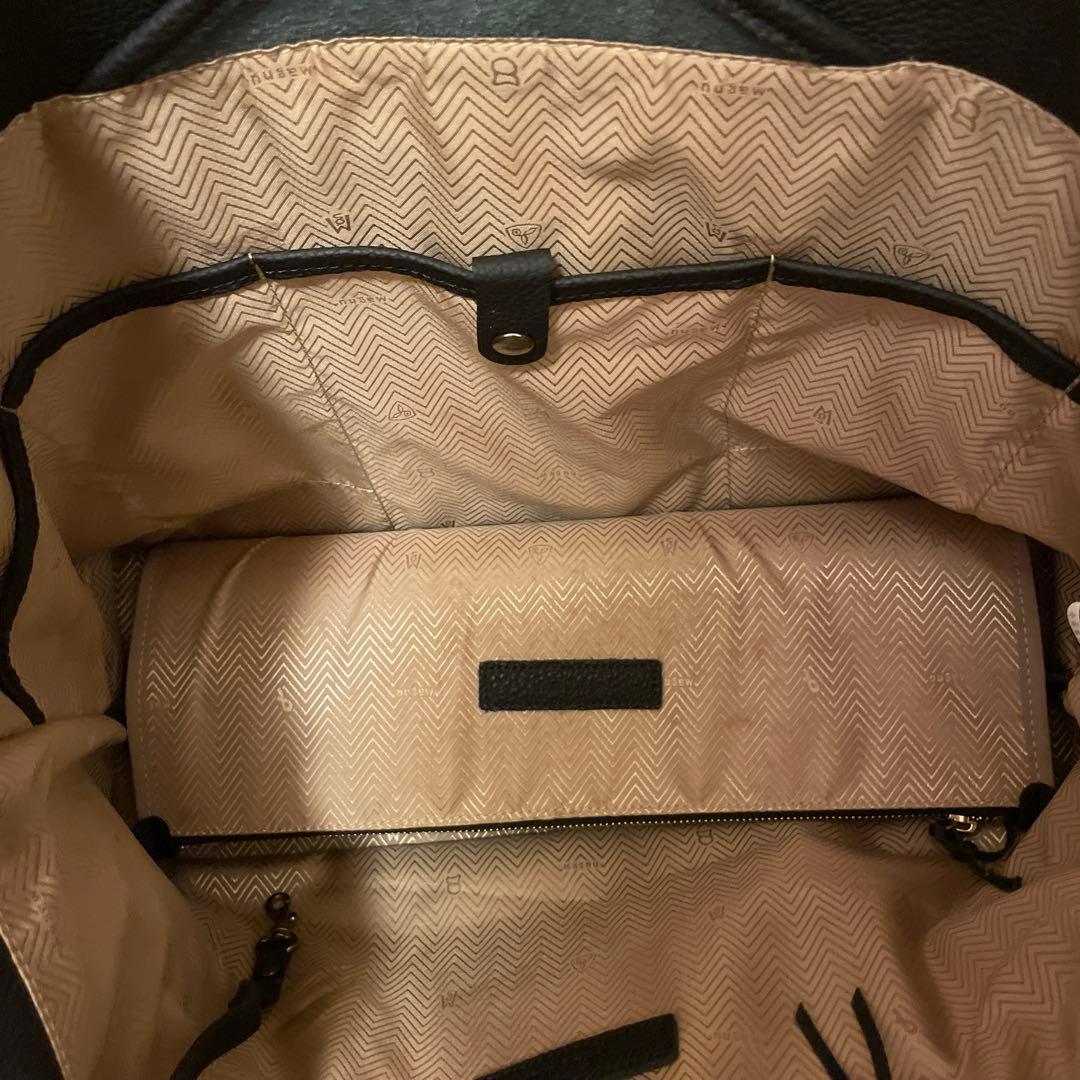 【セール中】Magnu黒 レザー トートバッグ