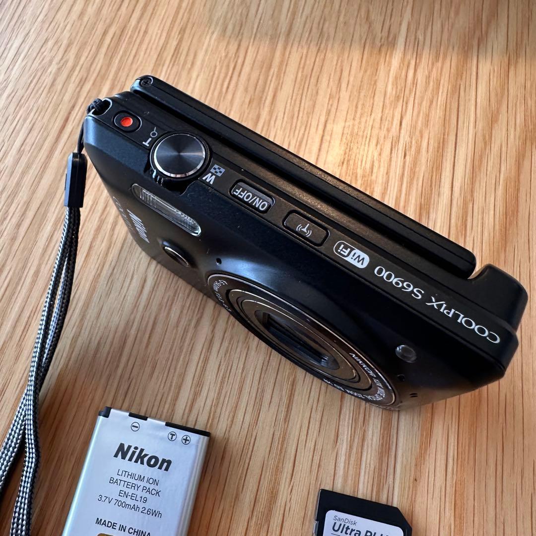 美品 Nikon Coolpix S6900 コンデジ カメラ デジカメ