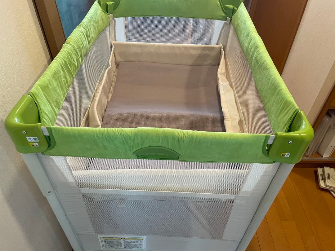 アップリカ　Aprica　ココネル　エアープラス　グリーン