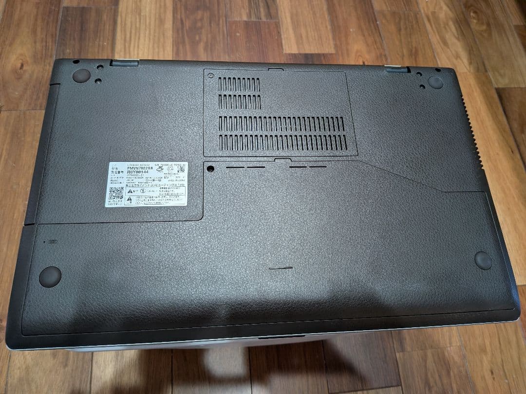 富士通 LIFEBOOK FMVN78E2GB