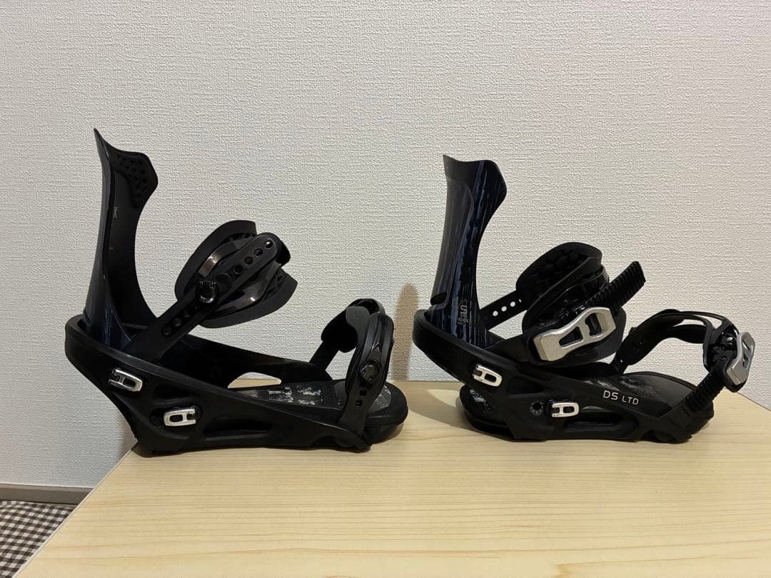 ピ*イ様 FLUX DS LTD 21-22 Mサイズ　限定モデル