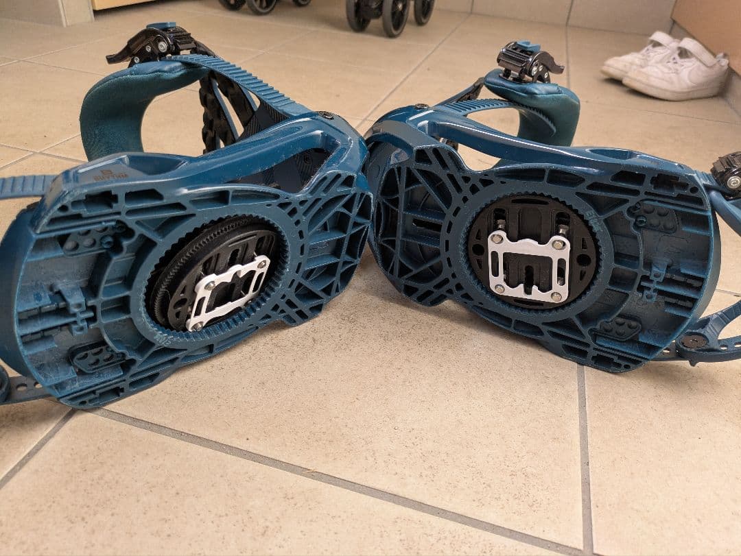 SALOMON　RHYTHM　ビンディング　Mサイズ