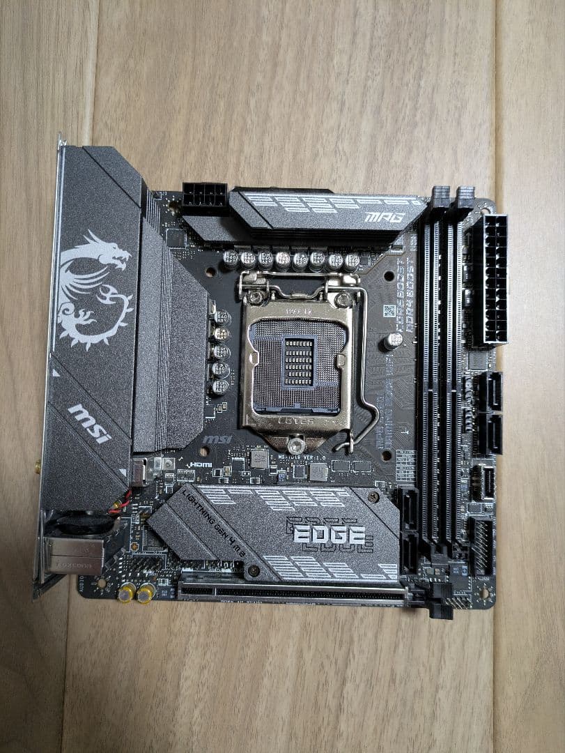 マザーボード MSI MPG B560I GAMING EDGE WIFI