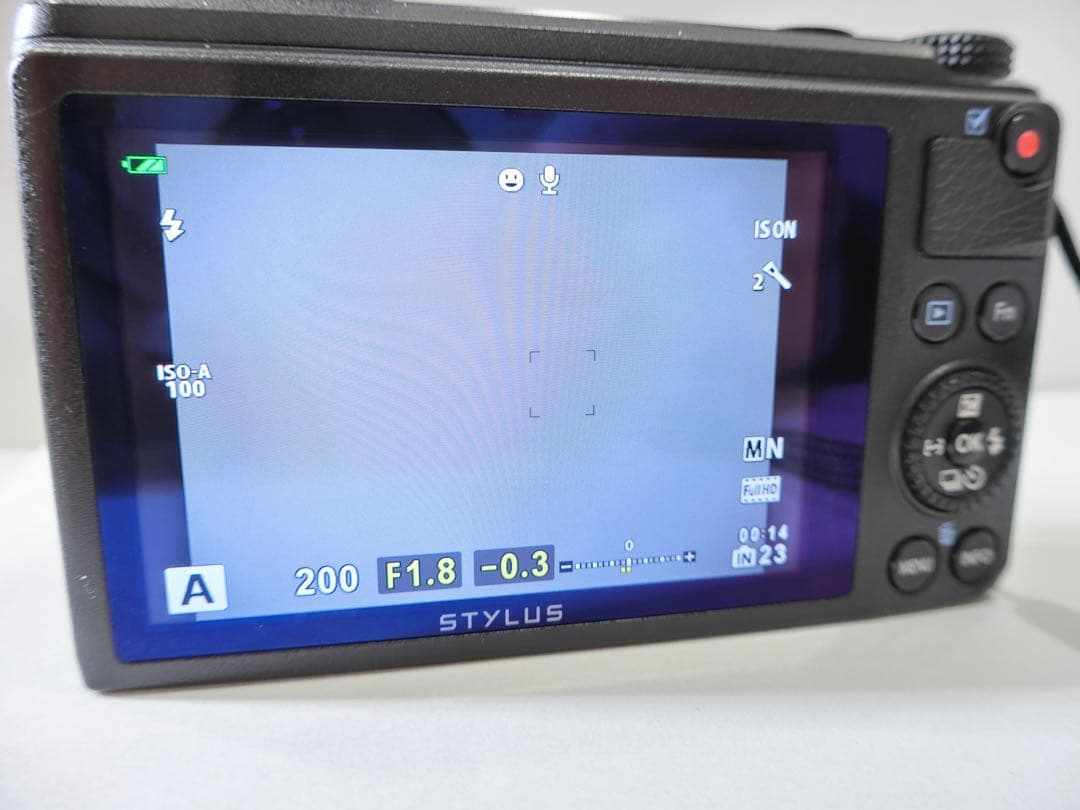 OLYMPUS STYLUS XZ-10コンパクトデジタルカメラ