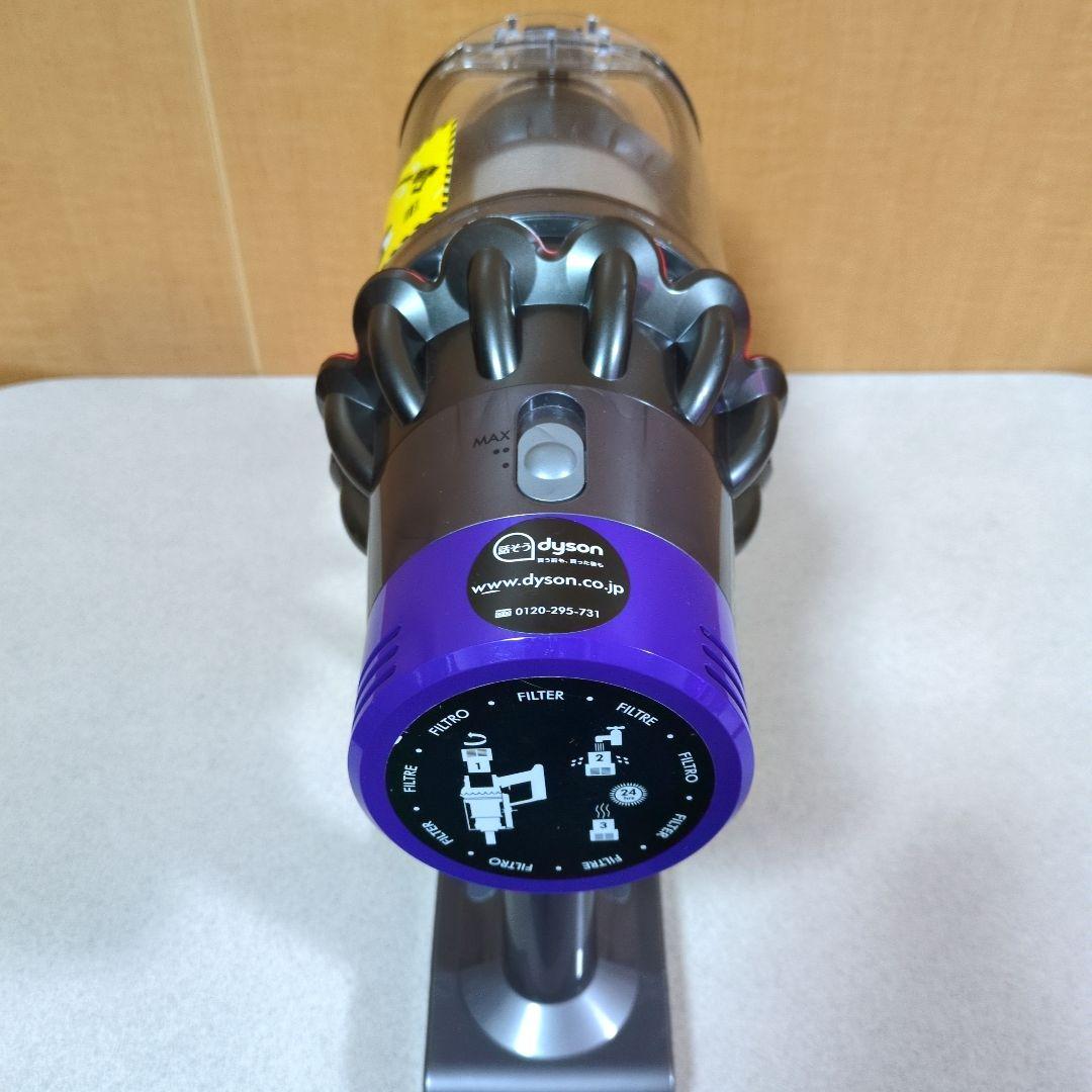【美品】 ダイソン cyclone v10 fluffy sv12 分解洗浄済み