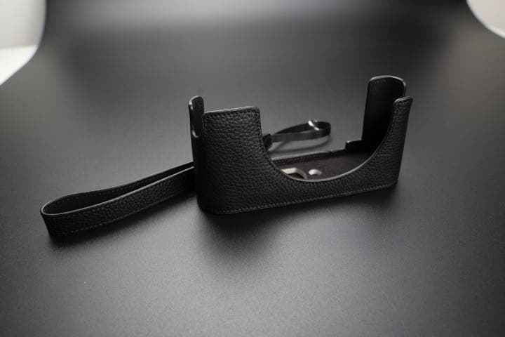 新品 本革 Leica　m11用カメラケース