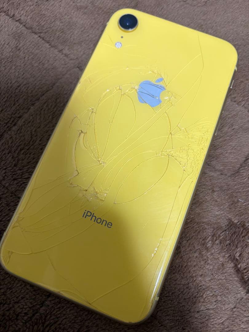 iPhone XR イエロー