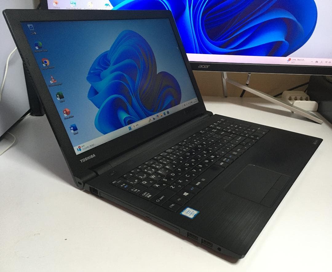 東芝dynabook B55/F Windows11