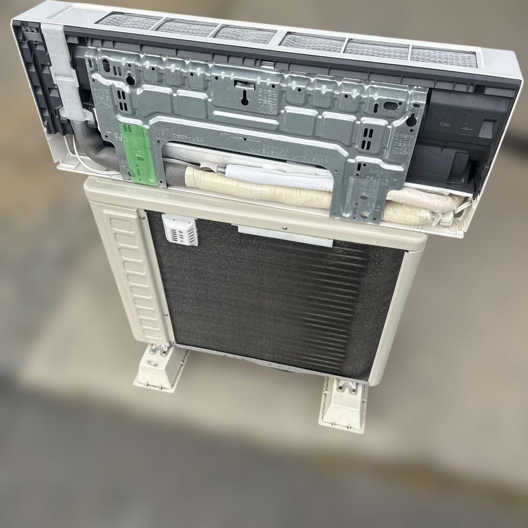 HITACHI ルームエアコン おもに6畳用 RAS-AJ22L 2021年製